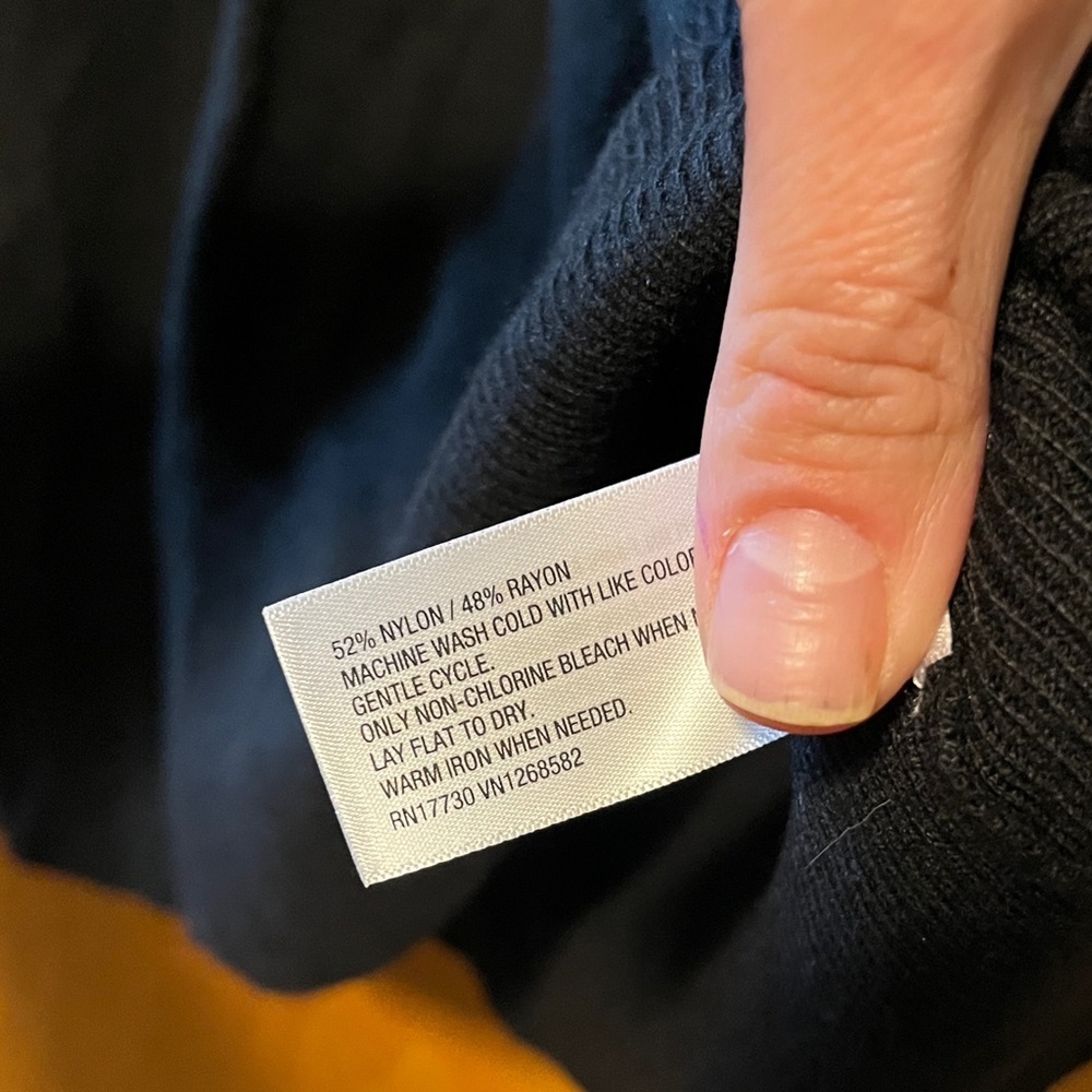 Mossimo Supply Co. Crewneck Sweater - Picture 6 of 11